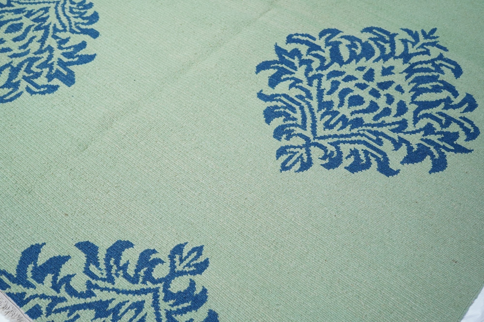 Sumak Rug 10'0'' x 14'0''