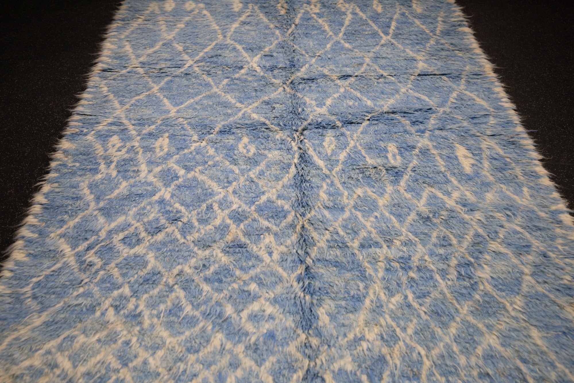 Moroccan Rug 5'6'' x 7'10''