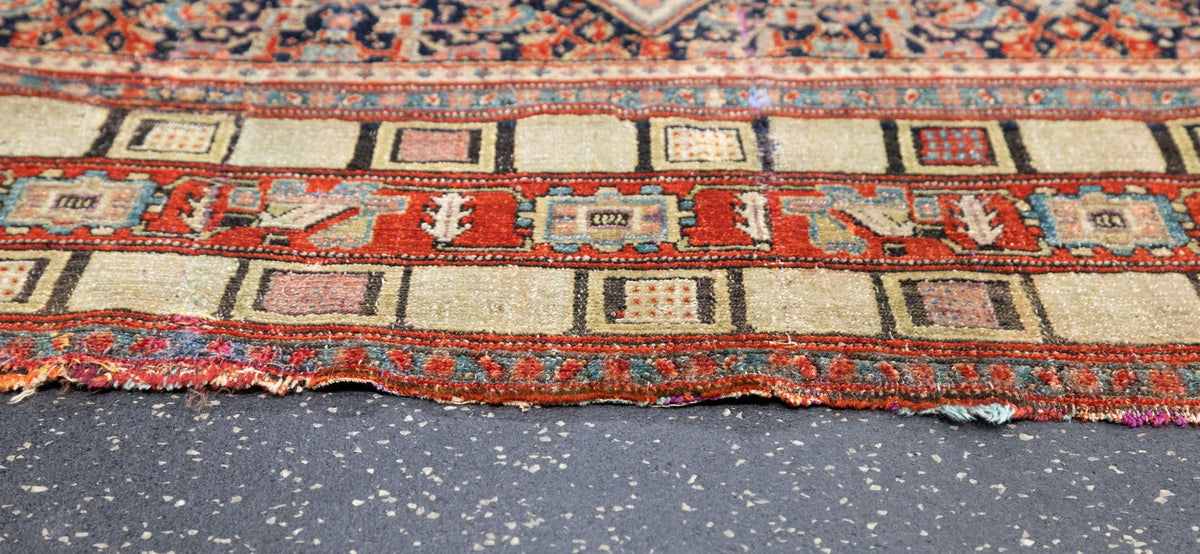 Antique Senneh Rug 4'4'' x 5'6''