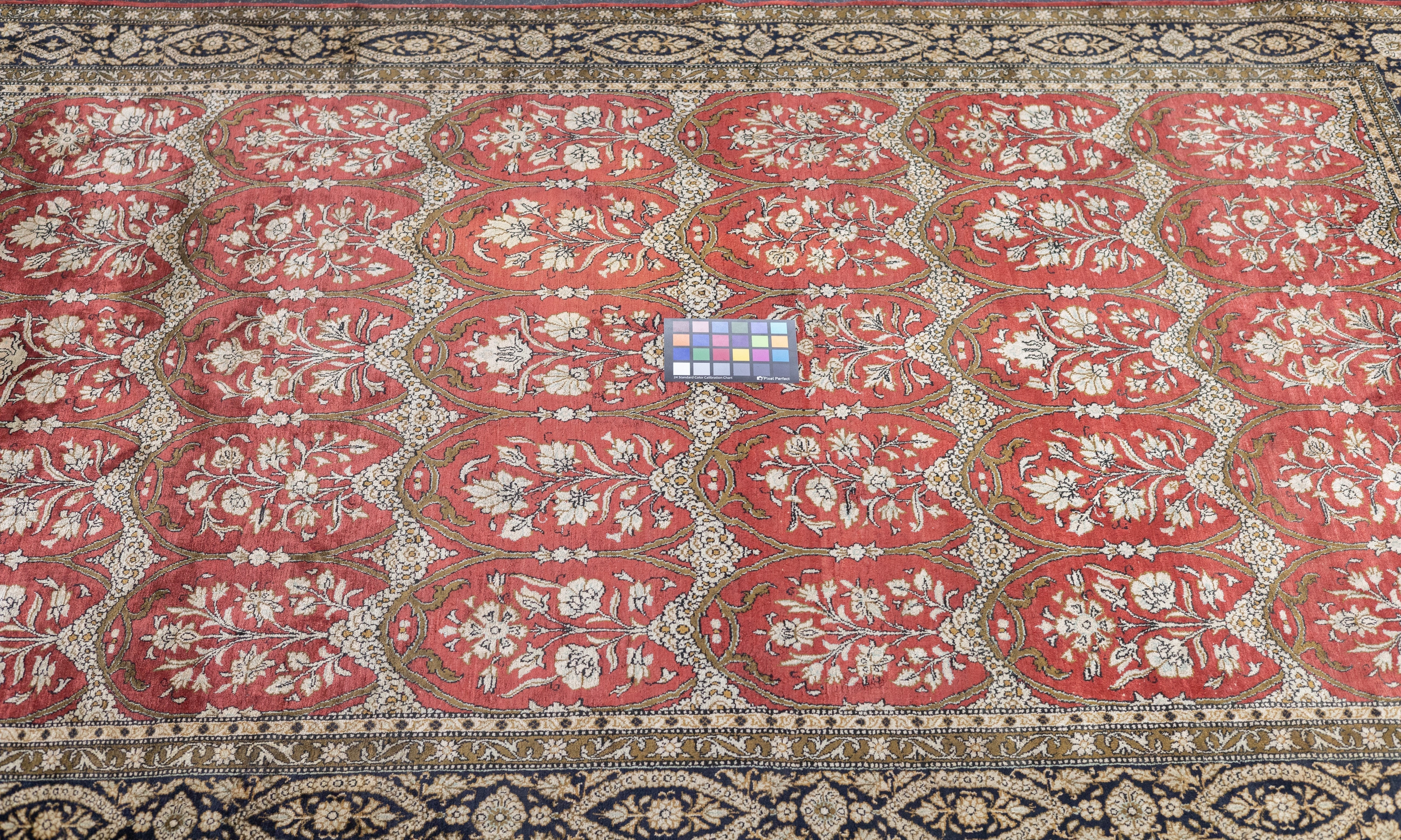 Extremely Fine Vintage Silk  Qum Rug 4'7'' x 7'1''