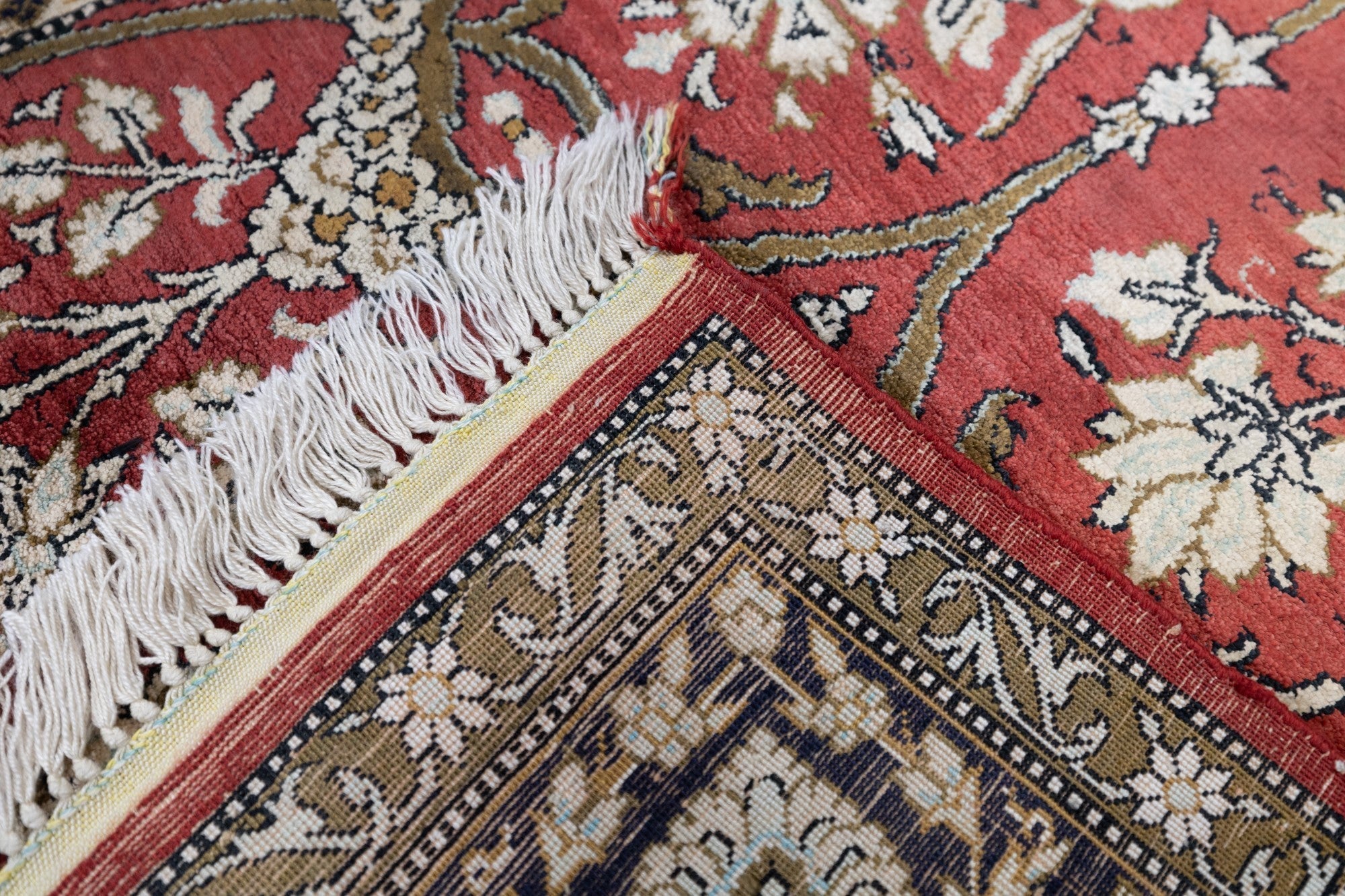Extremely Fine Vintage Silk  Qum Rug 4'7'' x 7'1''