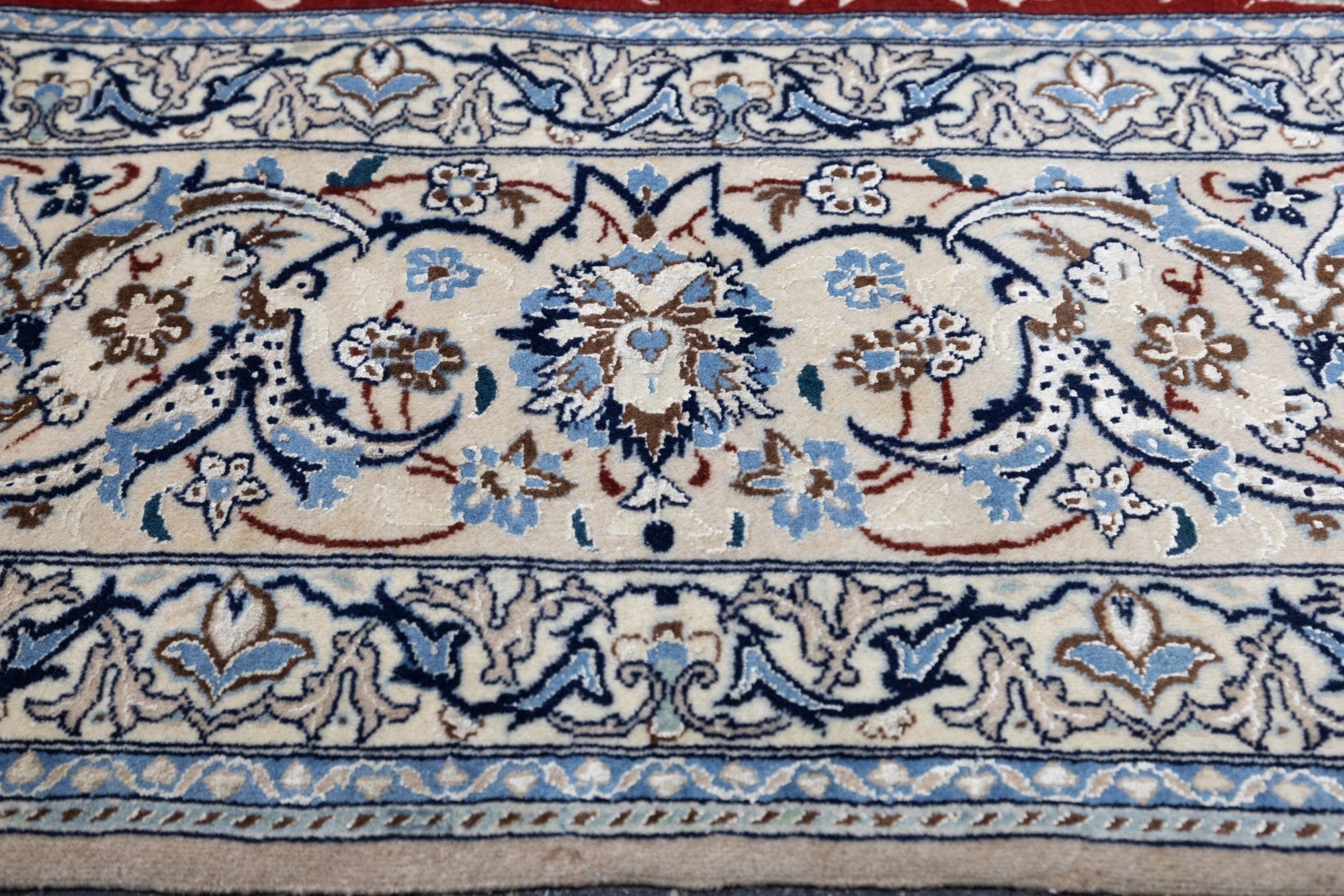 Extemely Fine Vintage  Nain Rug 6'1'' x 9'3''