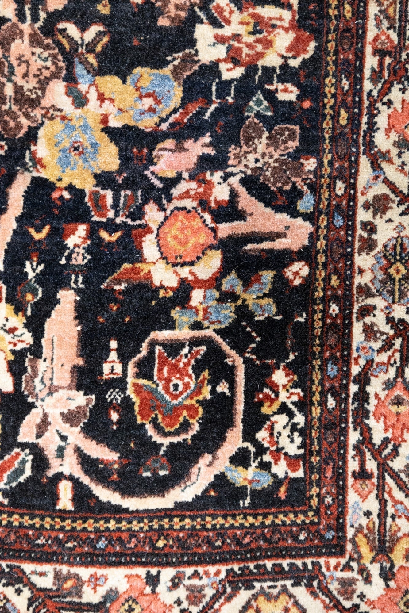 Farahan Rug 4'7'' x 7'0"