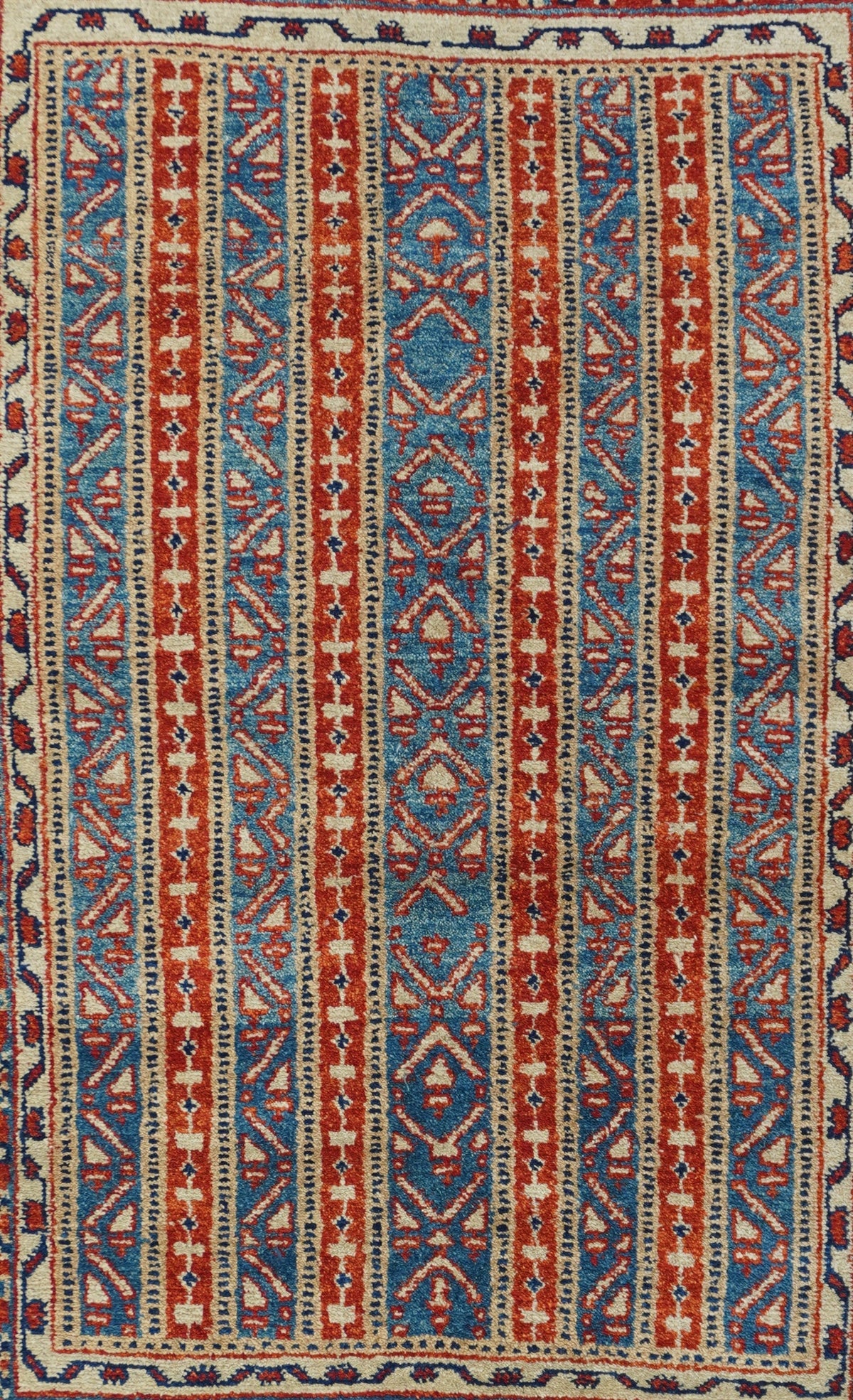 Veramin Rug 4'0'' x 6'0''