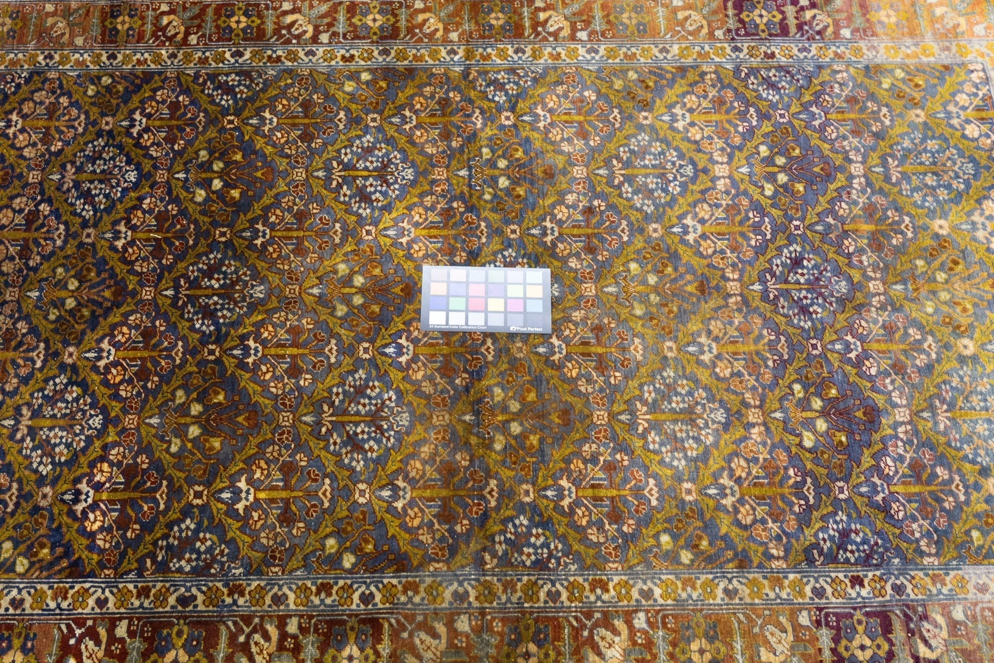 Antique Silk Sivas Rug 3'10'' x 5'7''