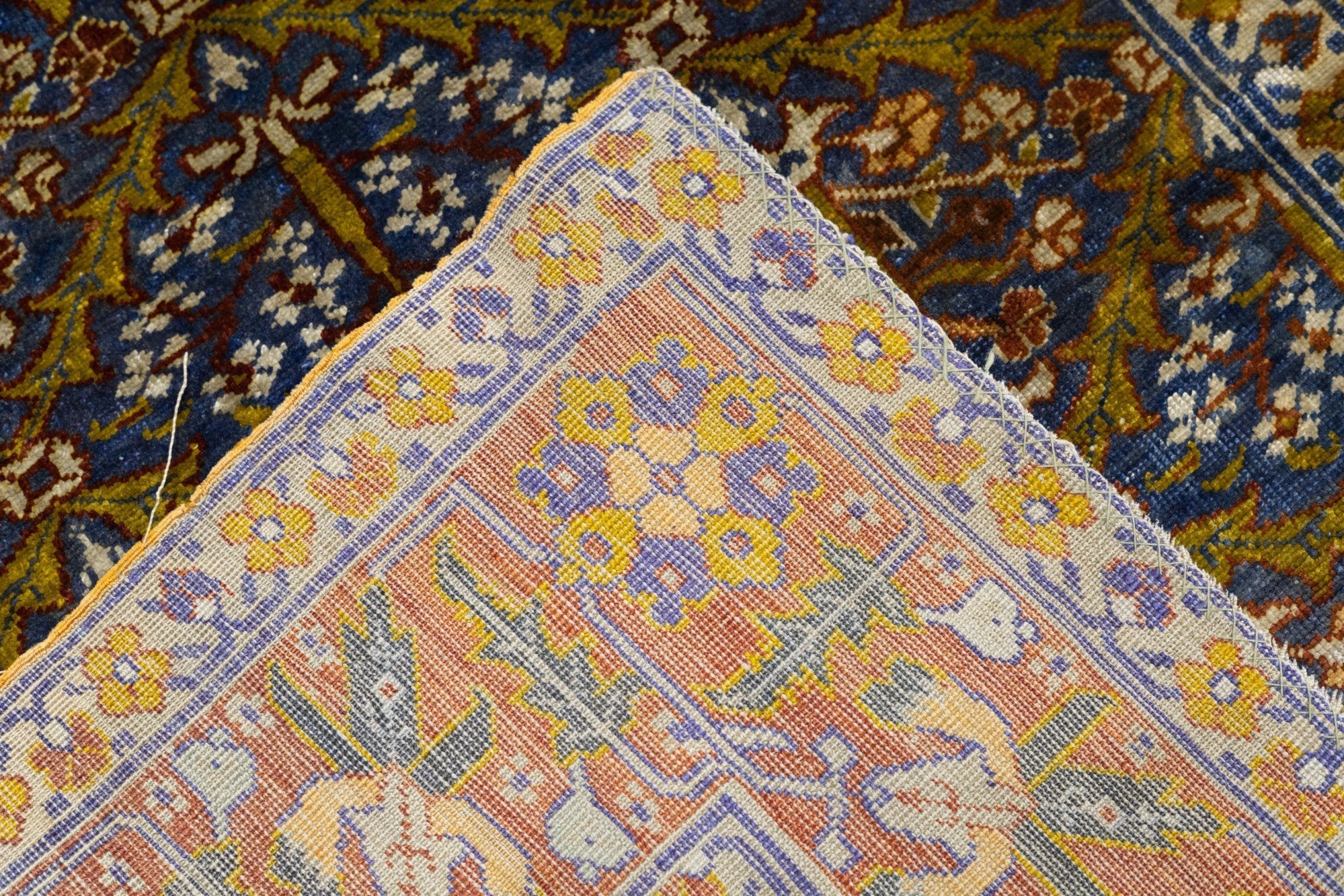 Antique Silk Sivas Rug 3'10'' x 5'7''