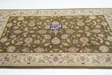 Tabriz Design Rug 3' 9" x 5' 9''