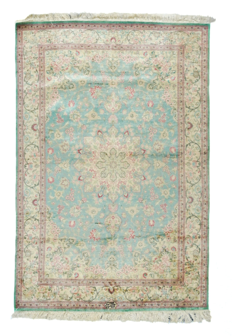 Extremely Fine Vintage Silk  Qum Rug 4'3'' x 6'6''