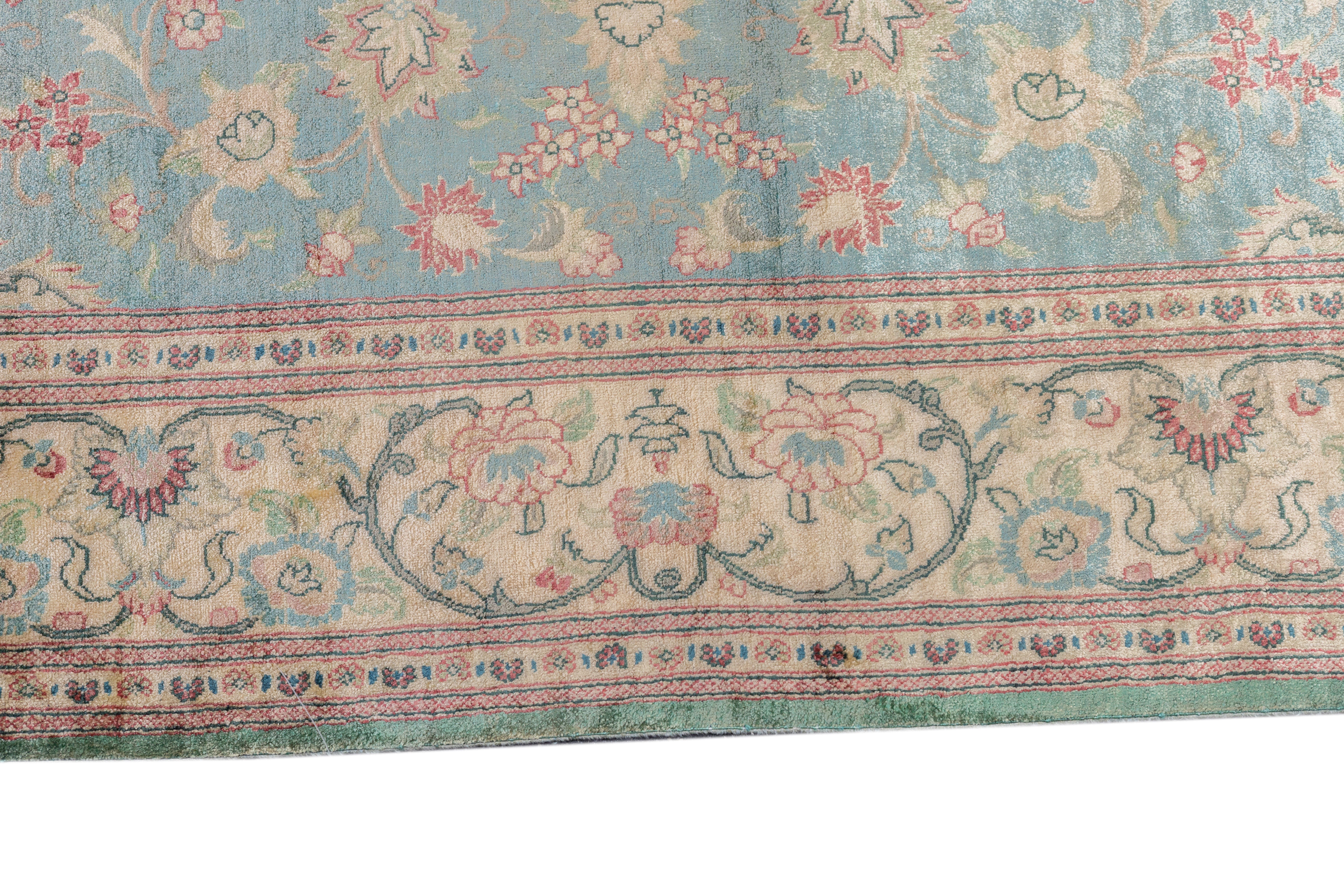 Extremely Fine Vintage Silk  Qum Rug 4'3'' x 6'6''