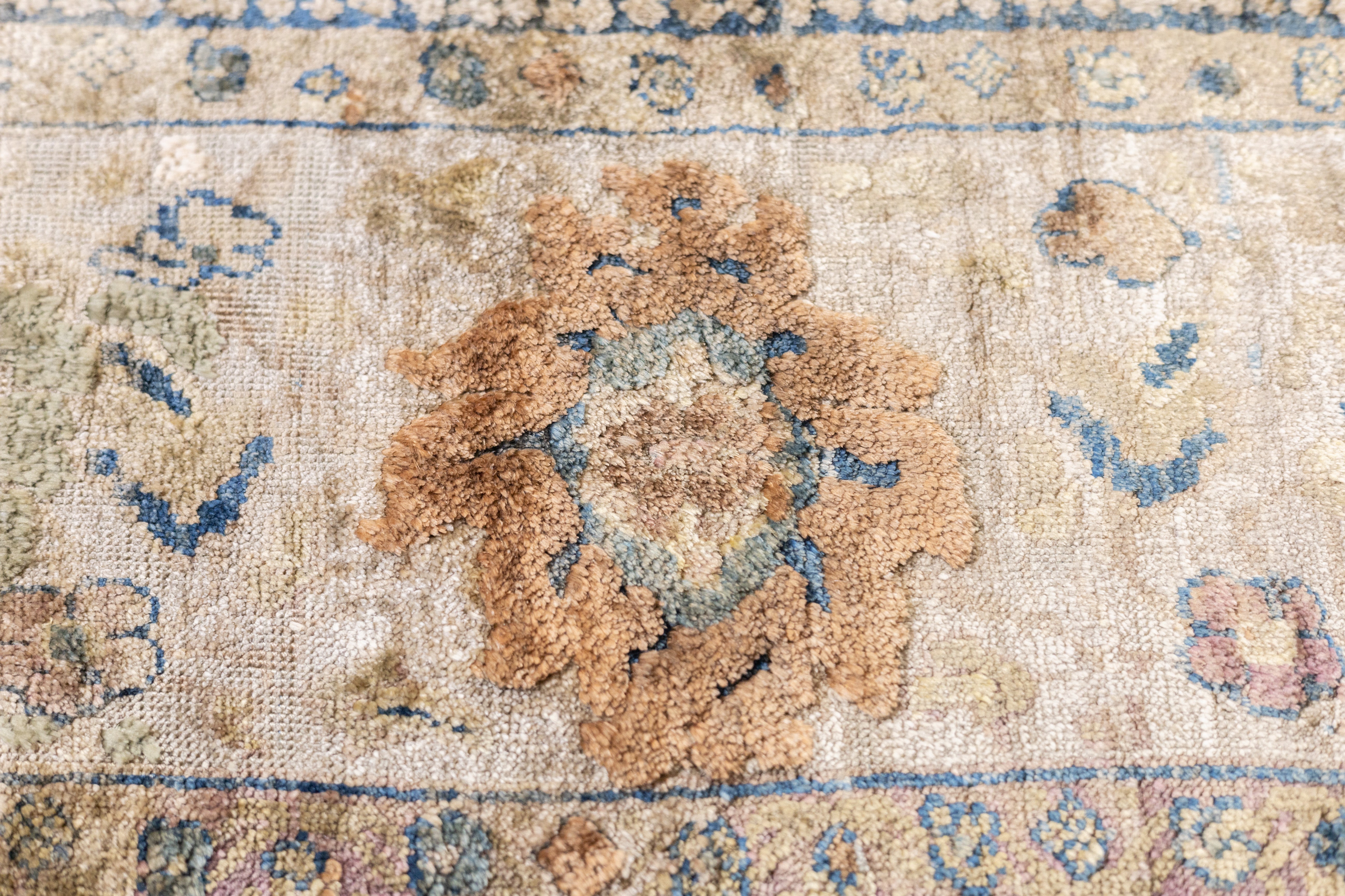 Antique Silk Ziegler Mahal Rug 4'2'' x 6'6''