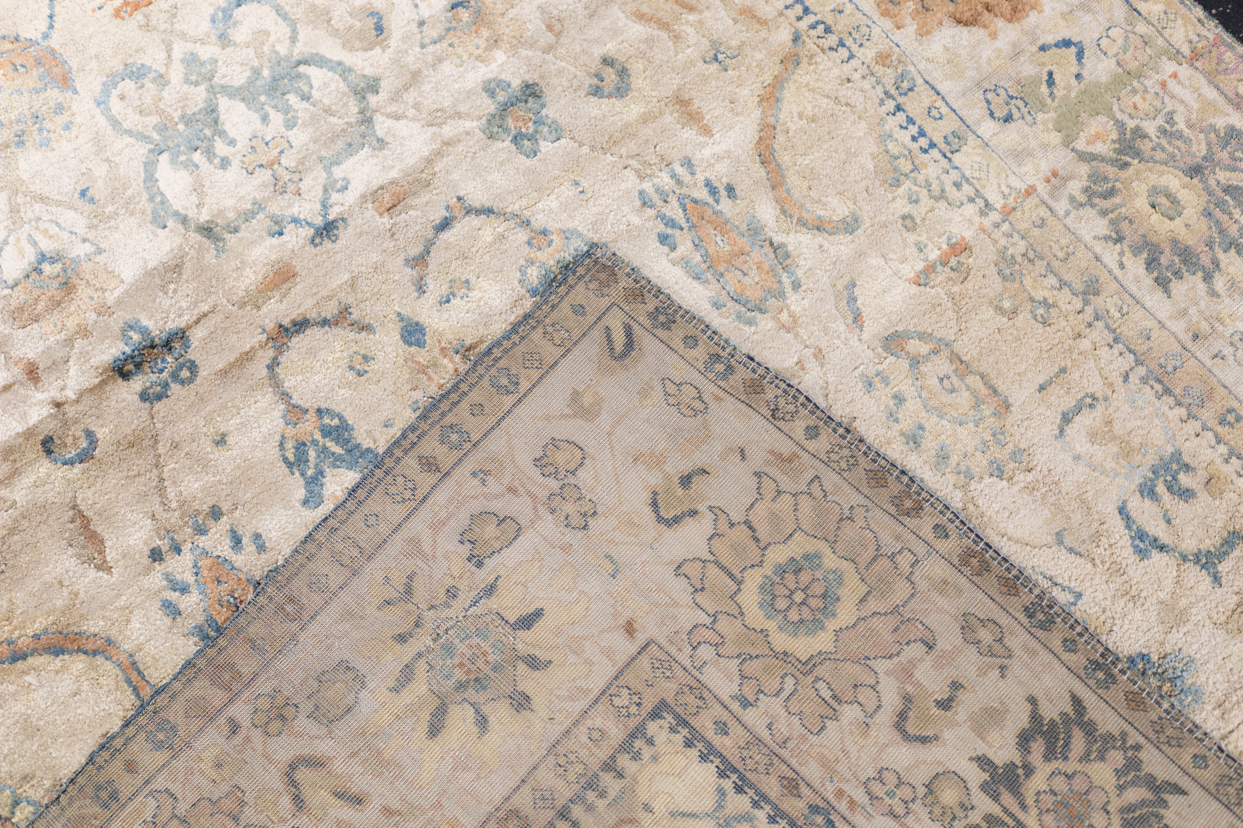 Antique Silk Ziegler Mahal Rug 4'2'' x 6'6''