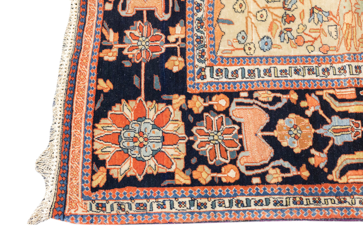 Antique Mohtashem Kashan Rug 4'4'' x 6'8''