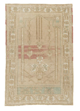 Oushak Rug 2'9'' x 4'