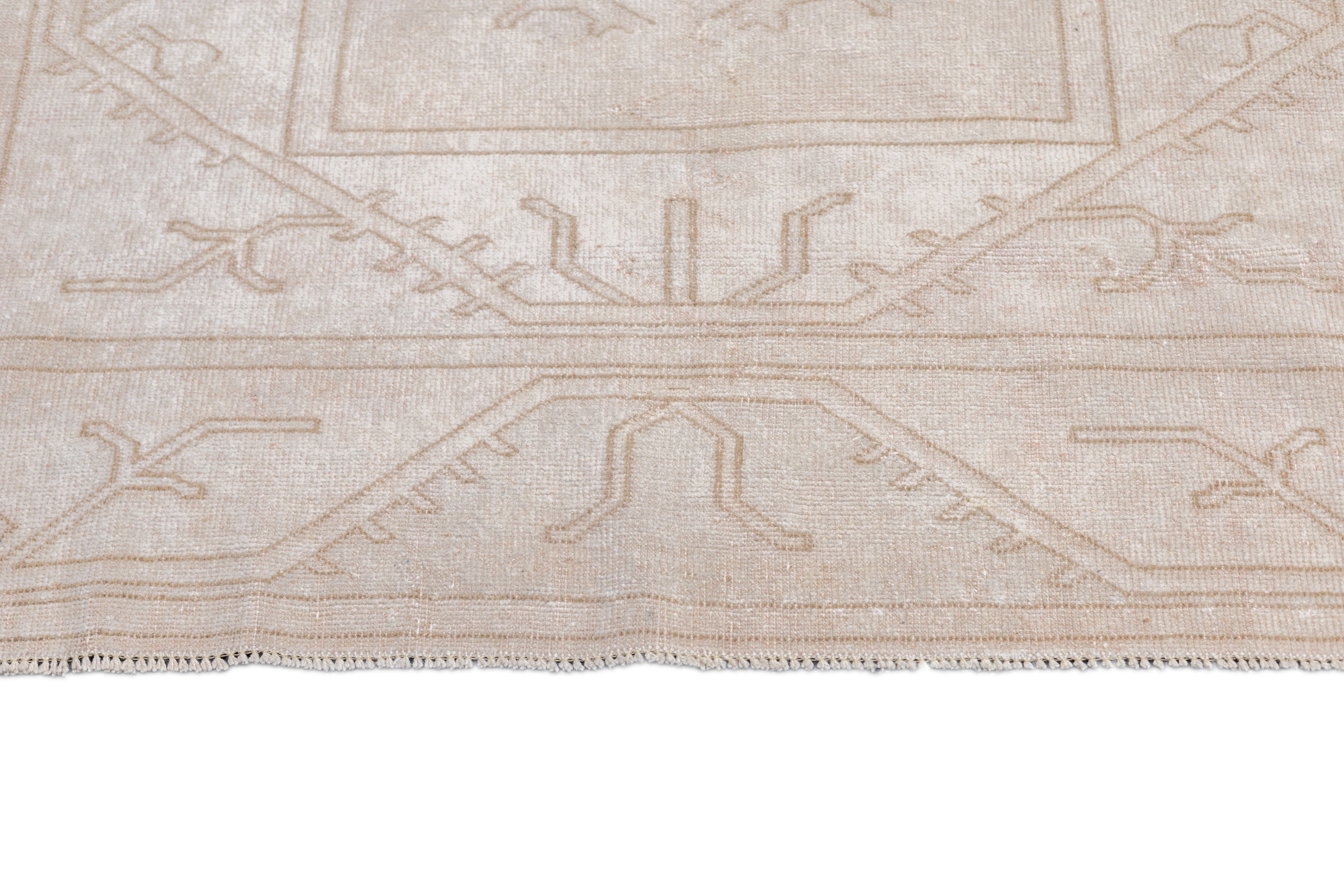 Oushak Rug 5'3'' x 8'4''