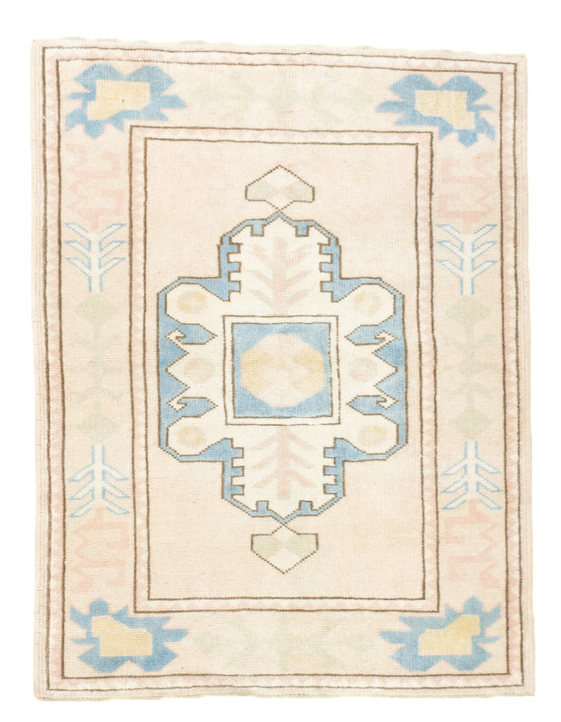 Oushak Rug 3'0