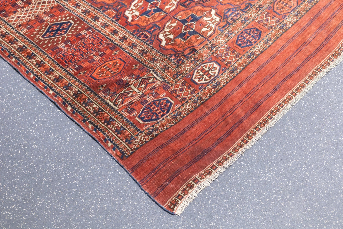 Fine Antique Turkmen / Yamud Main Carpet 6'10'' x 9'4''