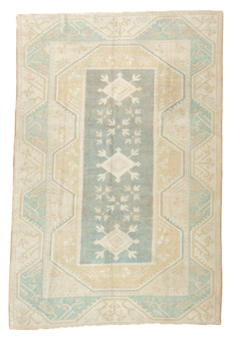 Oushak Rug 5'3'' x 7'11''