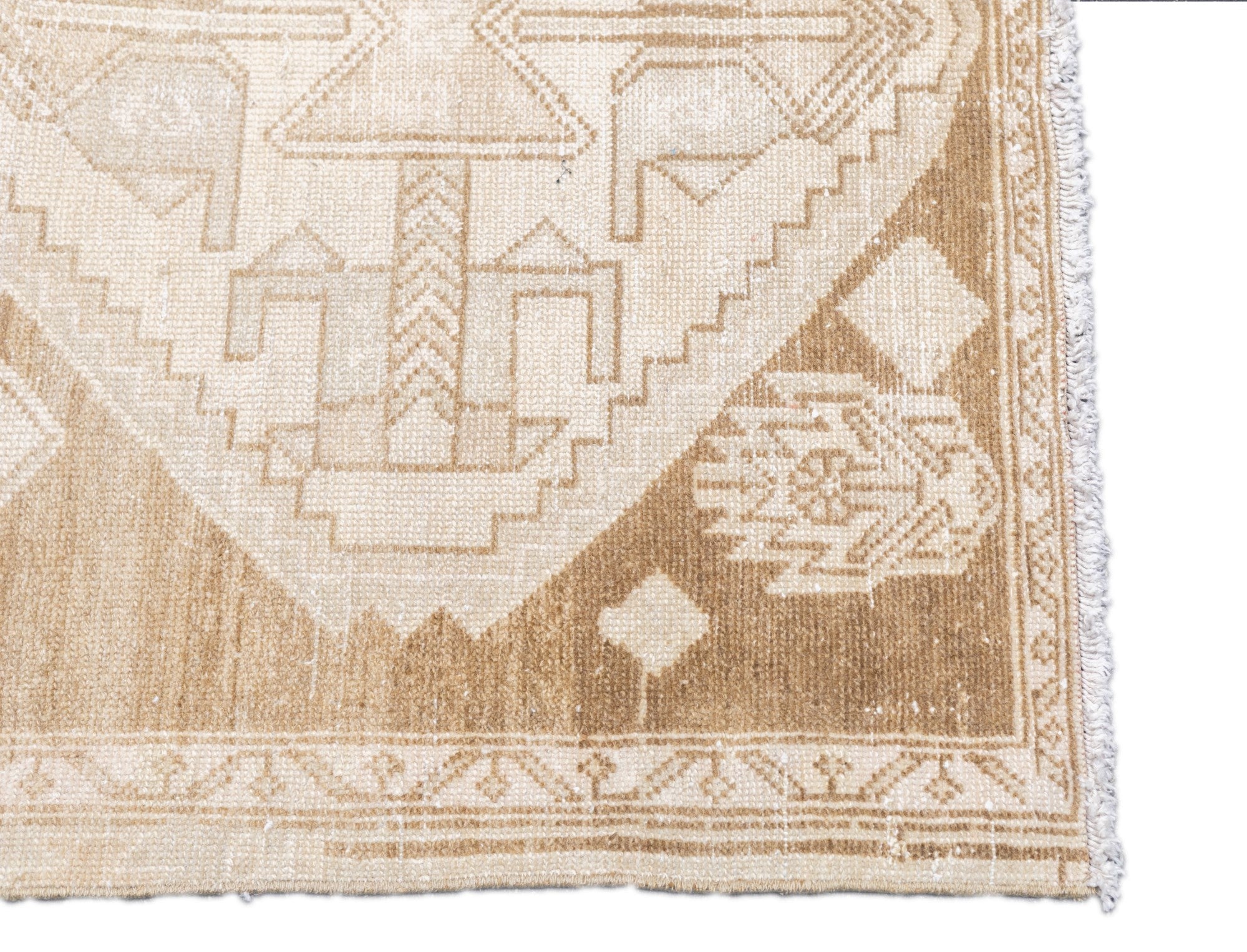 Turkish Rug 3'3'' x 7'0"