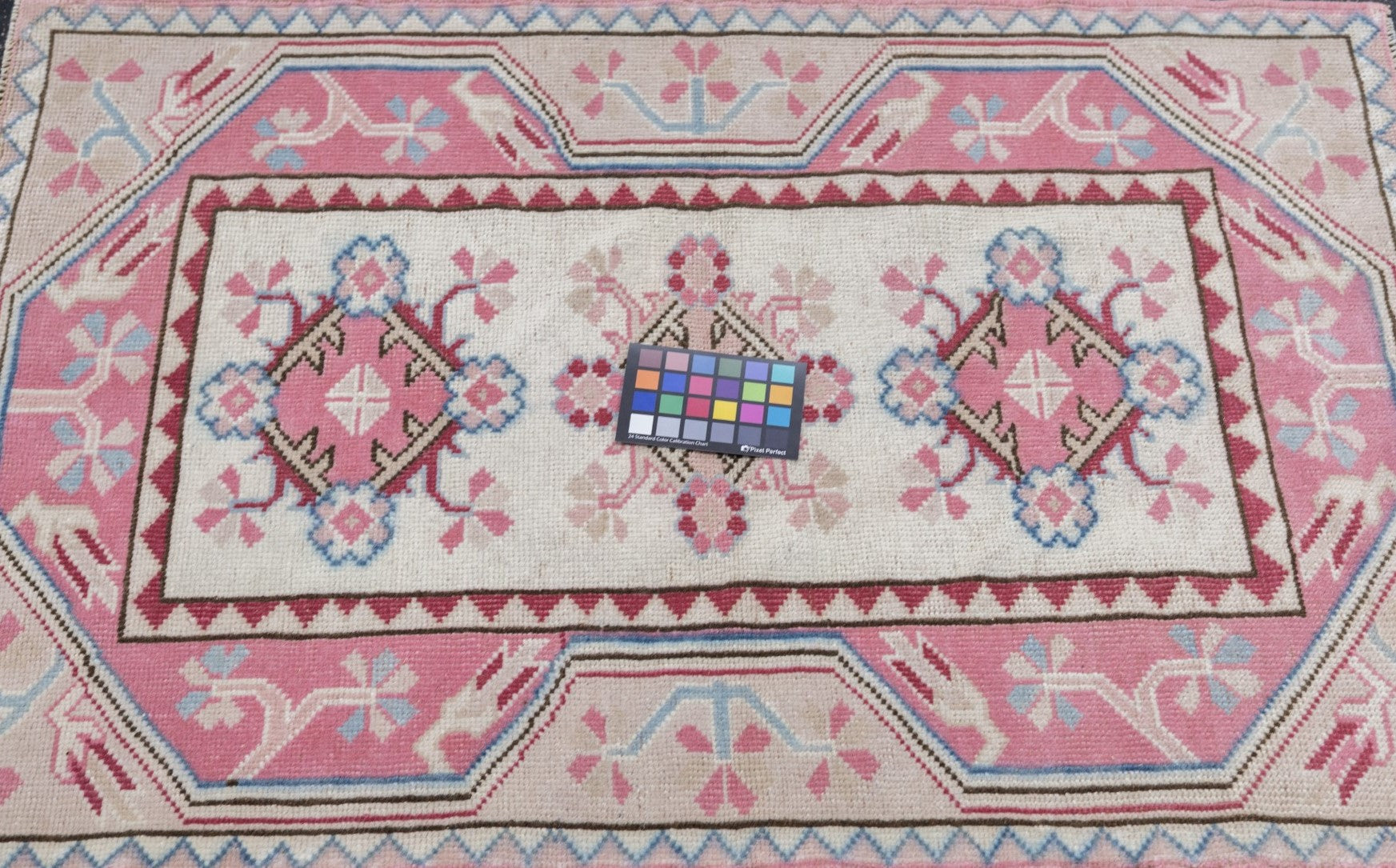 Oushak Rug 3'0" x 4'4''