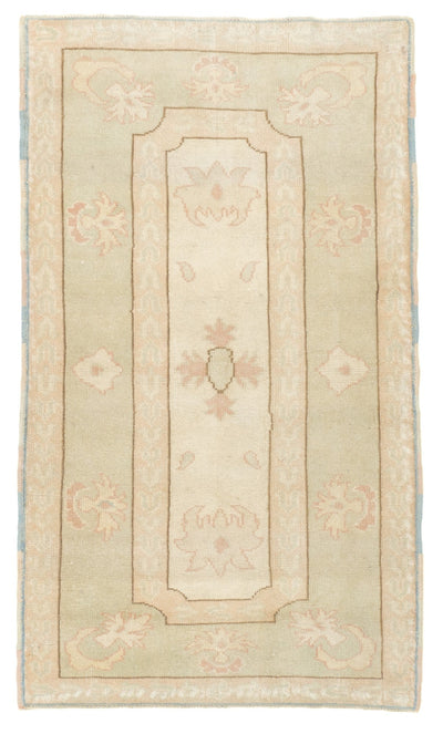 Oushak Rug 2'8'' x 4'7''