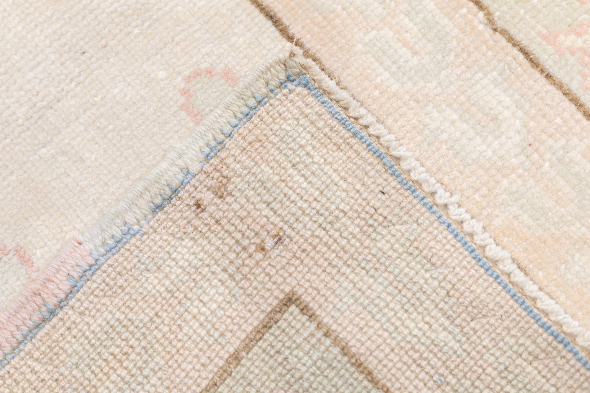 Oushak Rug 2'8'' x 4'7''