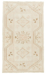 Oushak Rug 2'8'' x 4'6''