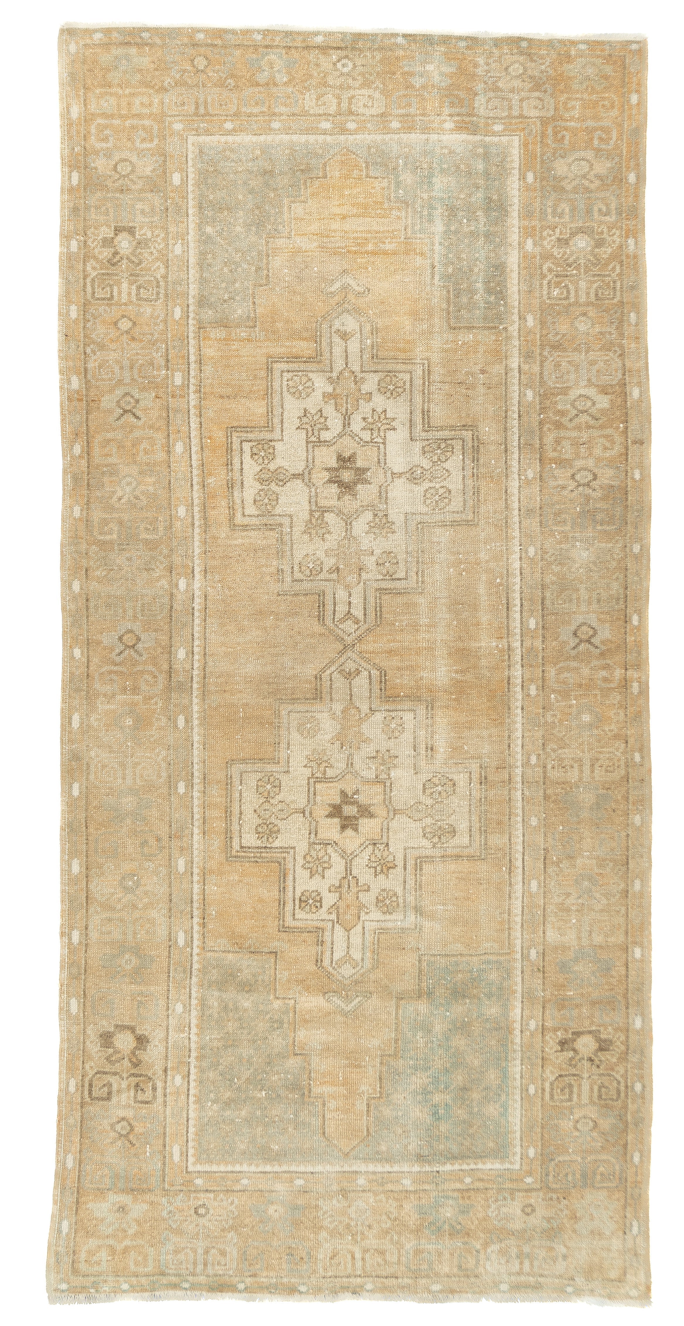 Tribal Rug 4' x 8'7''
