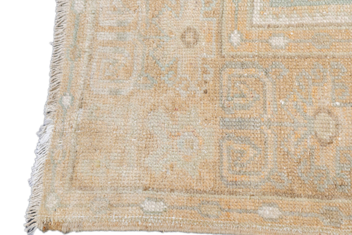 Tribal Rug 4'0" x 8'7''