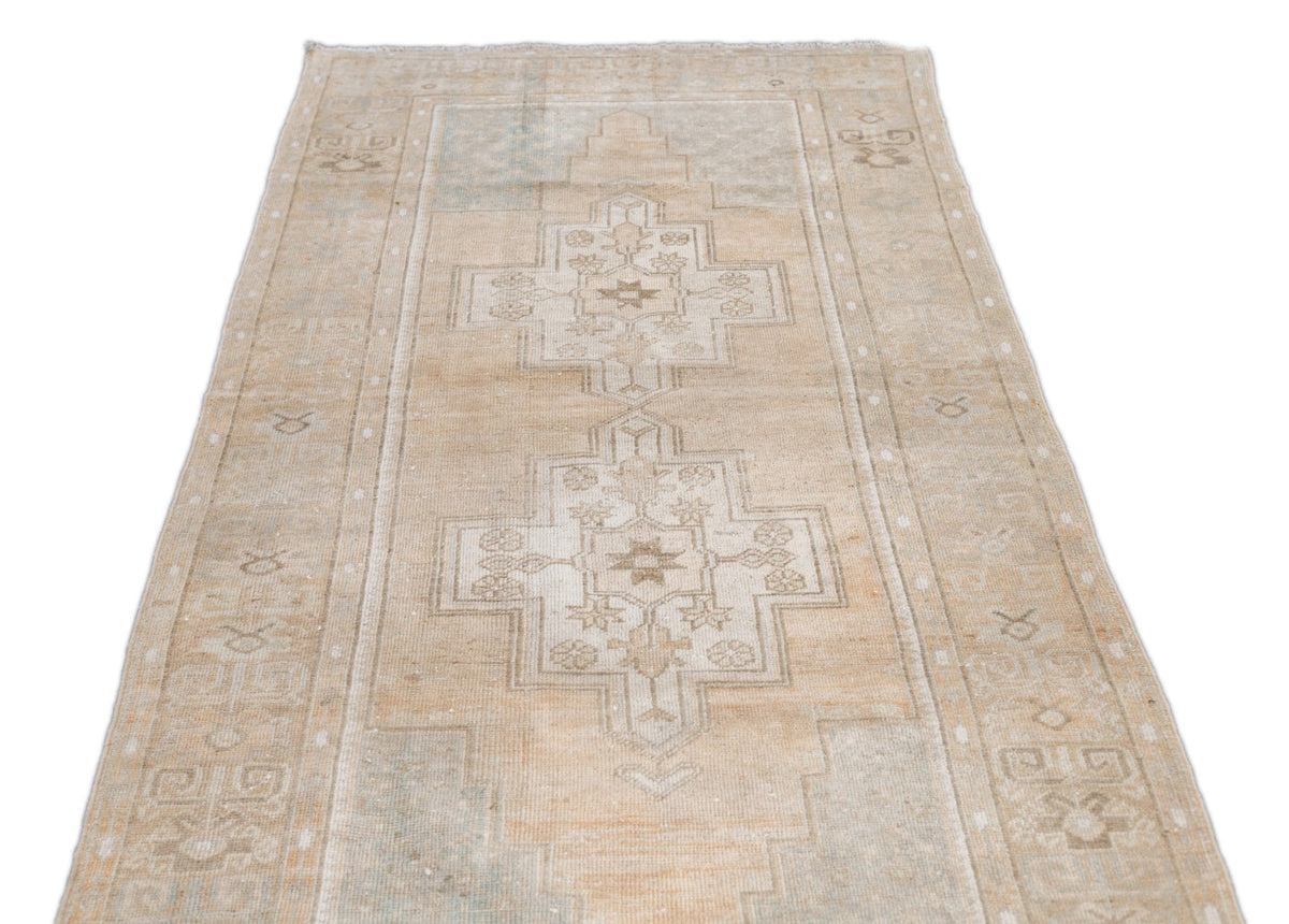Tribal Rug 4'0" x 8'7''