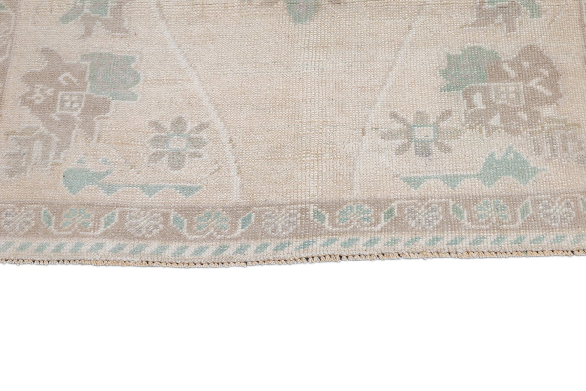 Oushak Rug 3'7'' x 5'10''