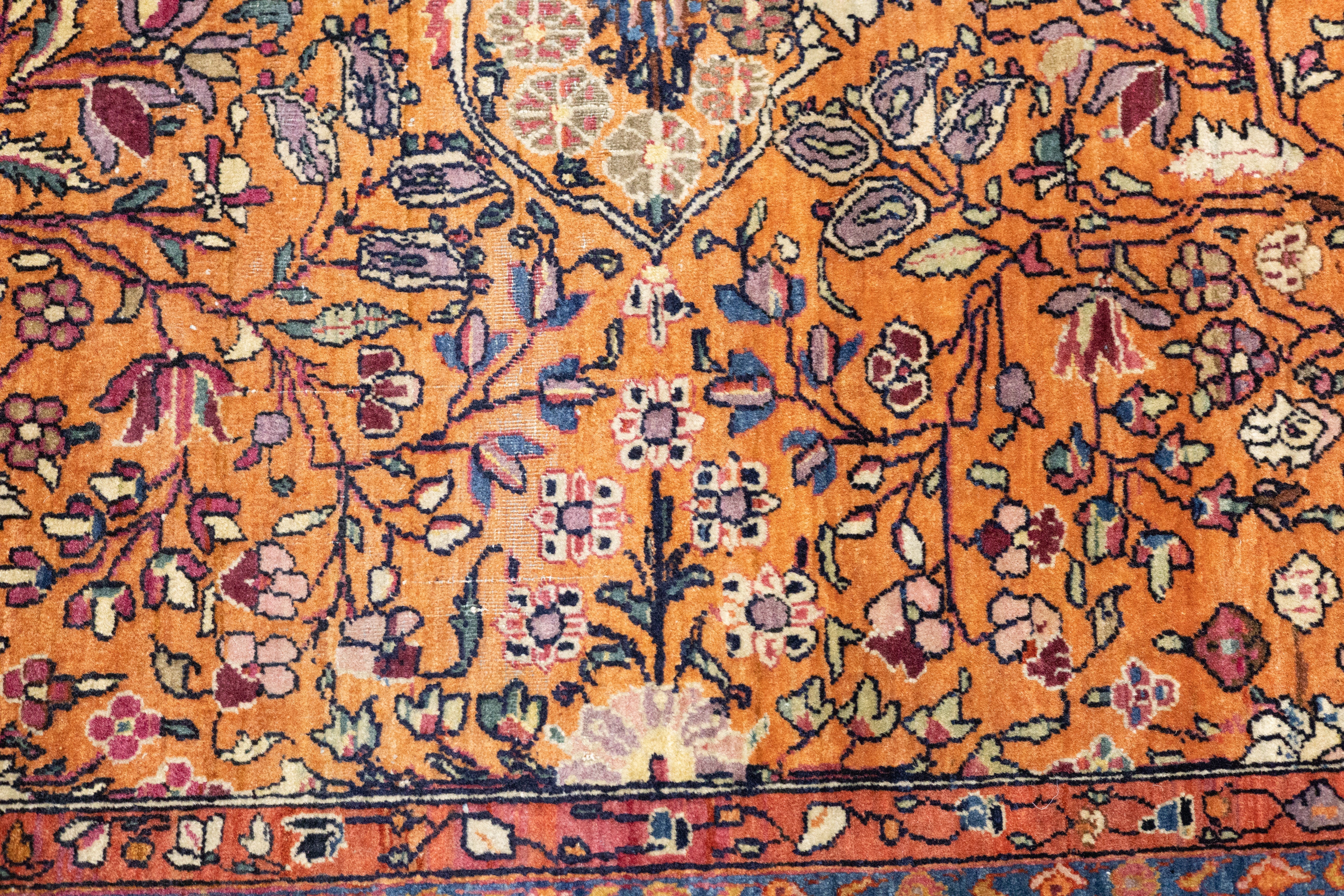 Antique  Kashan Rug 4'6'' x 6'9''