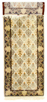 Isfahan Rug 2' 8" x 7' 3''