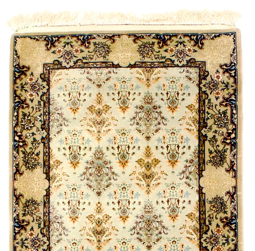 Isfahan Rug 2' 8" x 7' 3''