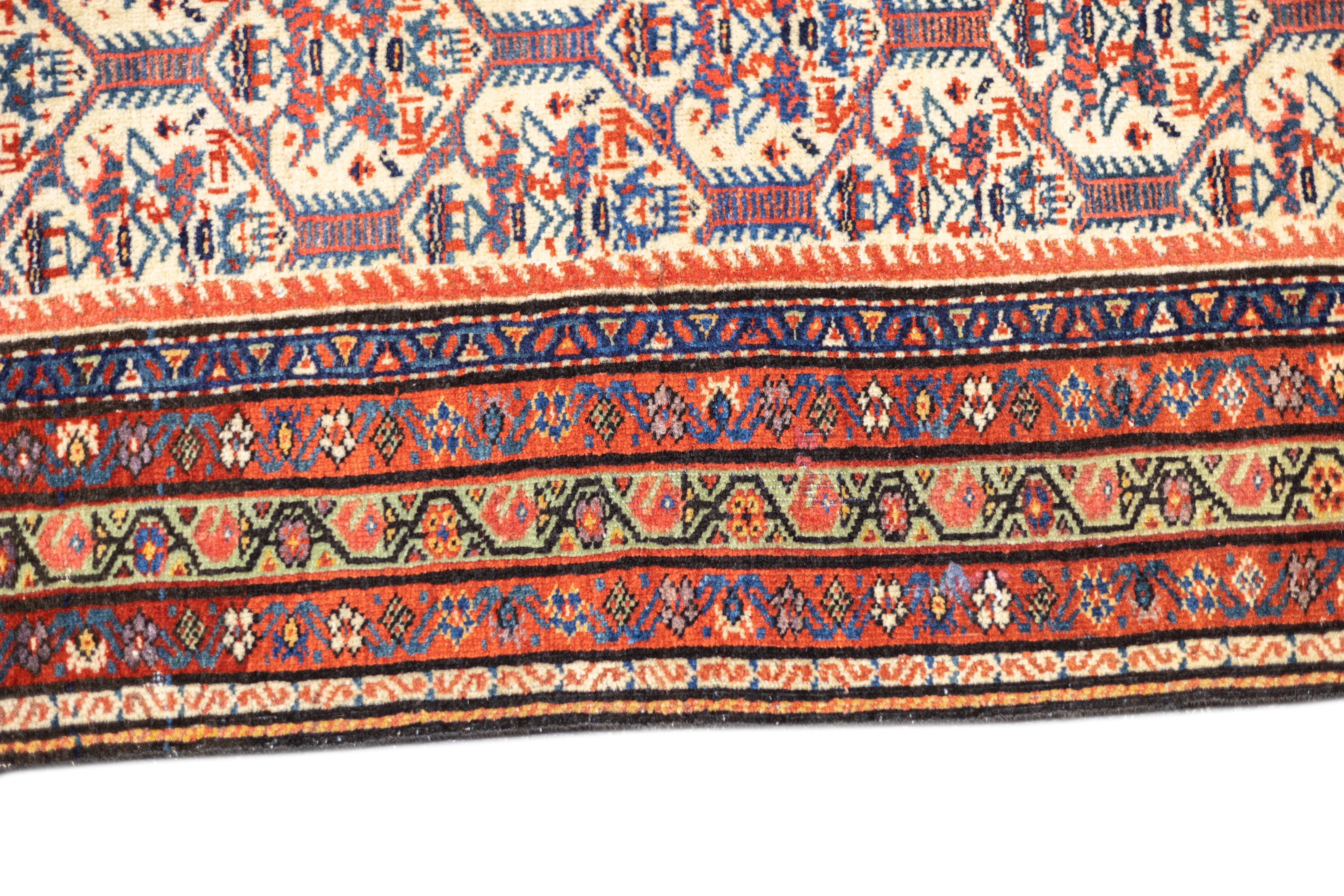 Antique Farahan Rug 4'4'' x 6'6''