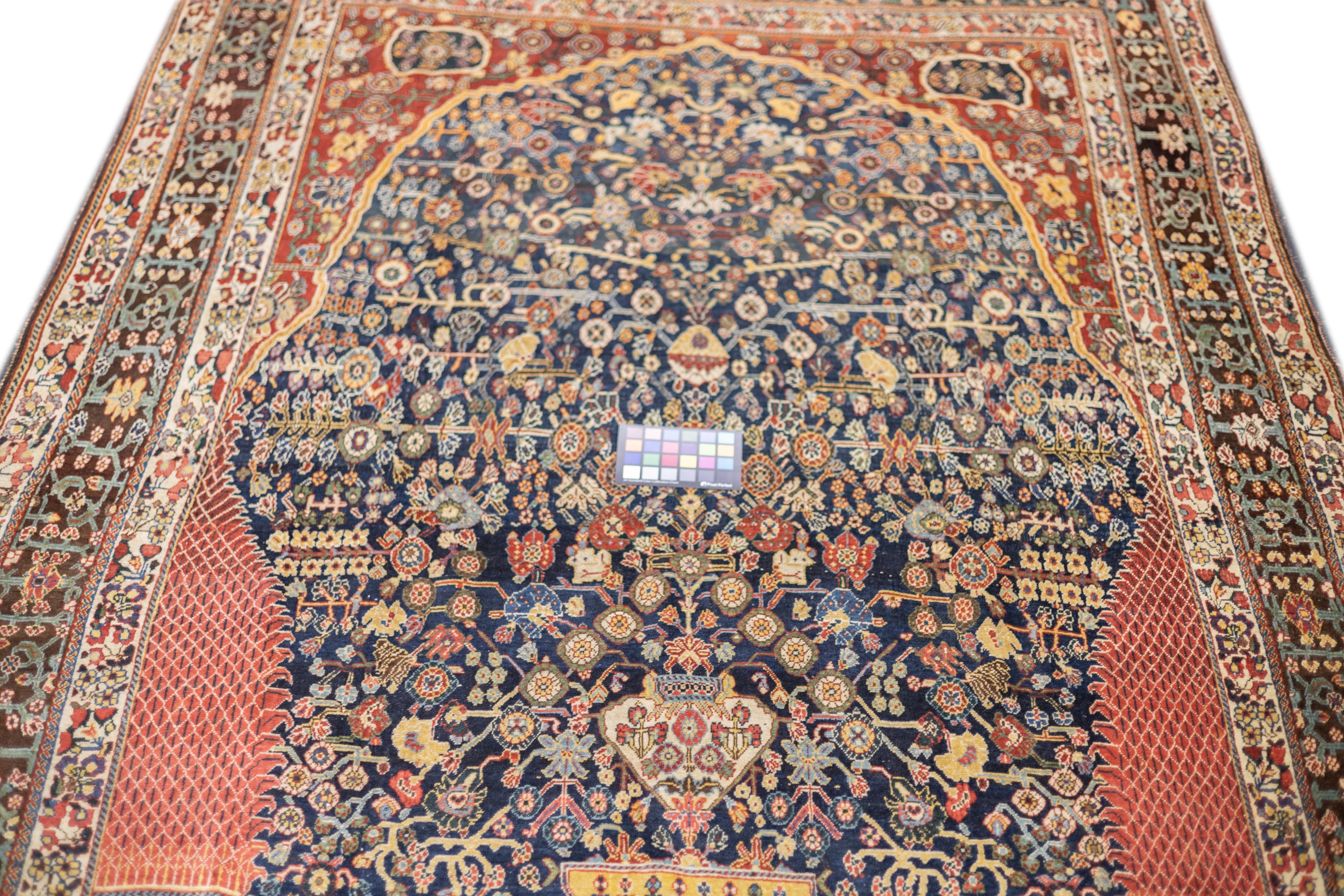 Fine Antique Persian Qashqai Rug 5'7'' x 8'10''