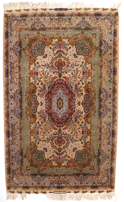Extremely Fine  Tabriz Signed by Master Weaver Rug 6'5
