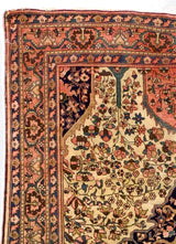 Antique Persian Farahan Sarouk Rug 4'7" x 6' 5"
