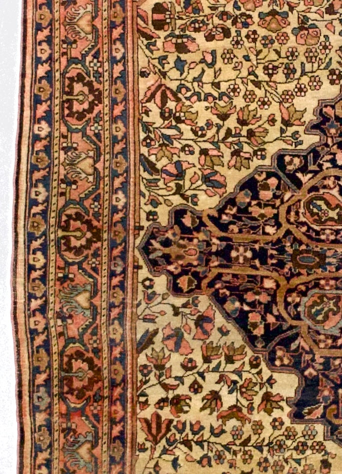 Antique Persian Farahan Sarouk Rug 4'7" x 6' 5"