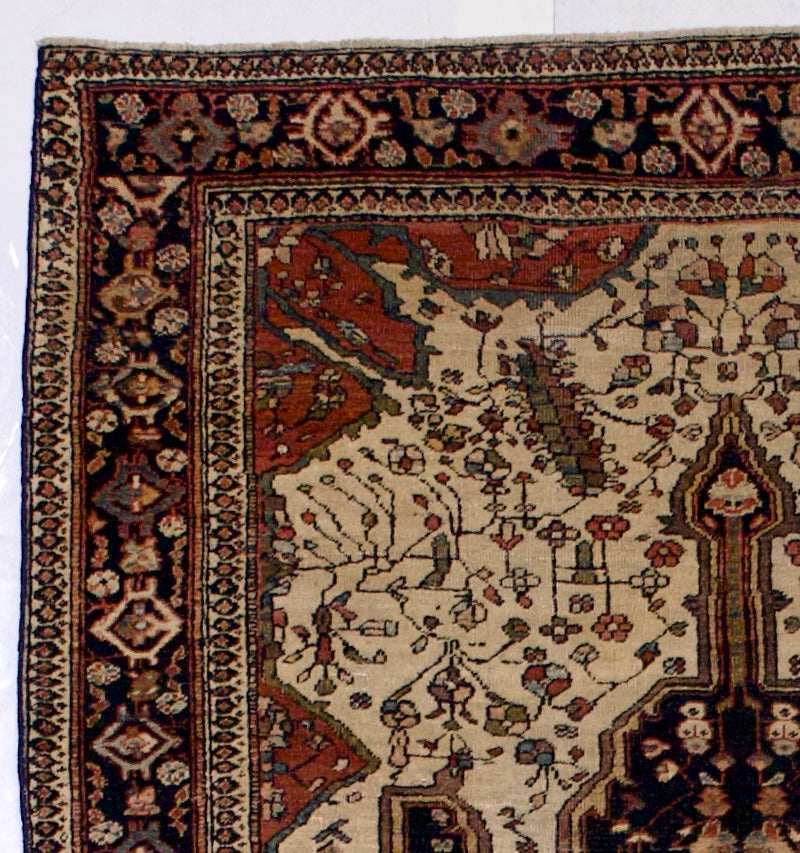 Antique Farahan Sarouk Rug 4' 3" x 6' 6"
