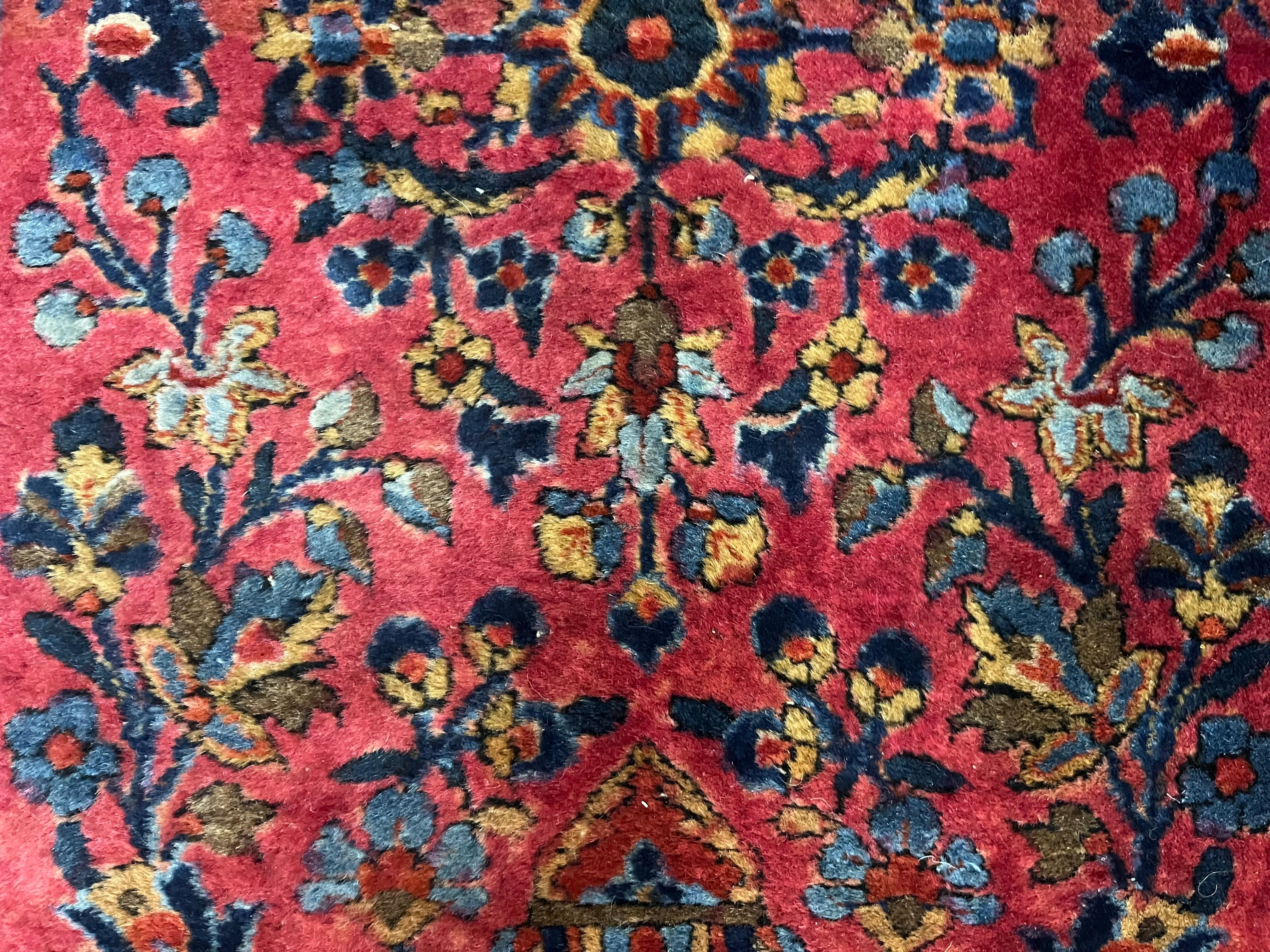 Fine Antique Mohajeran Sarouk Rug 2' 0" x 4' 9''