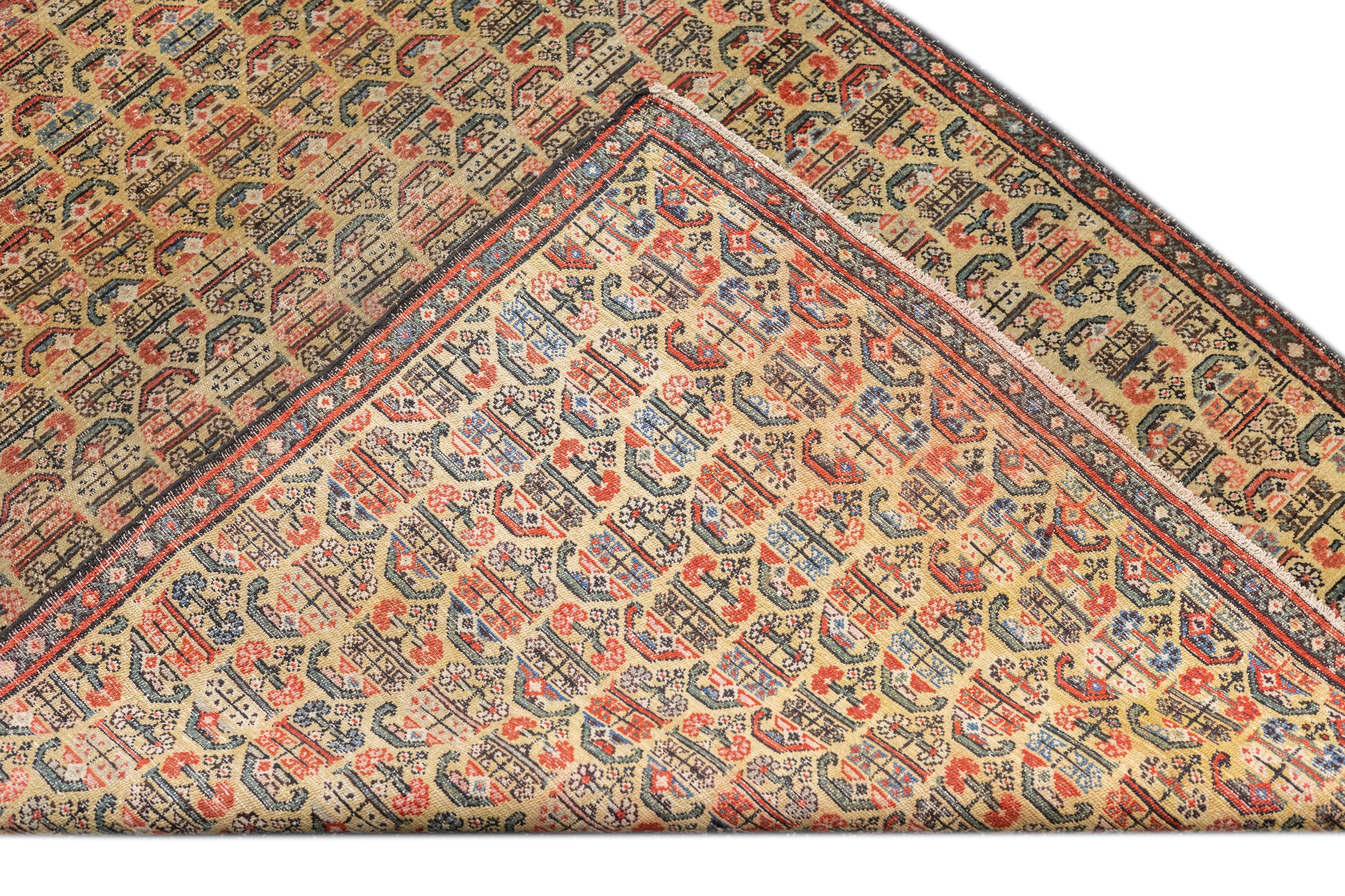 Antique  Farahan Rug 3'3'' x 4'9''