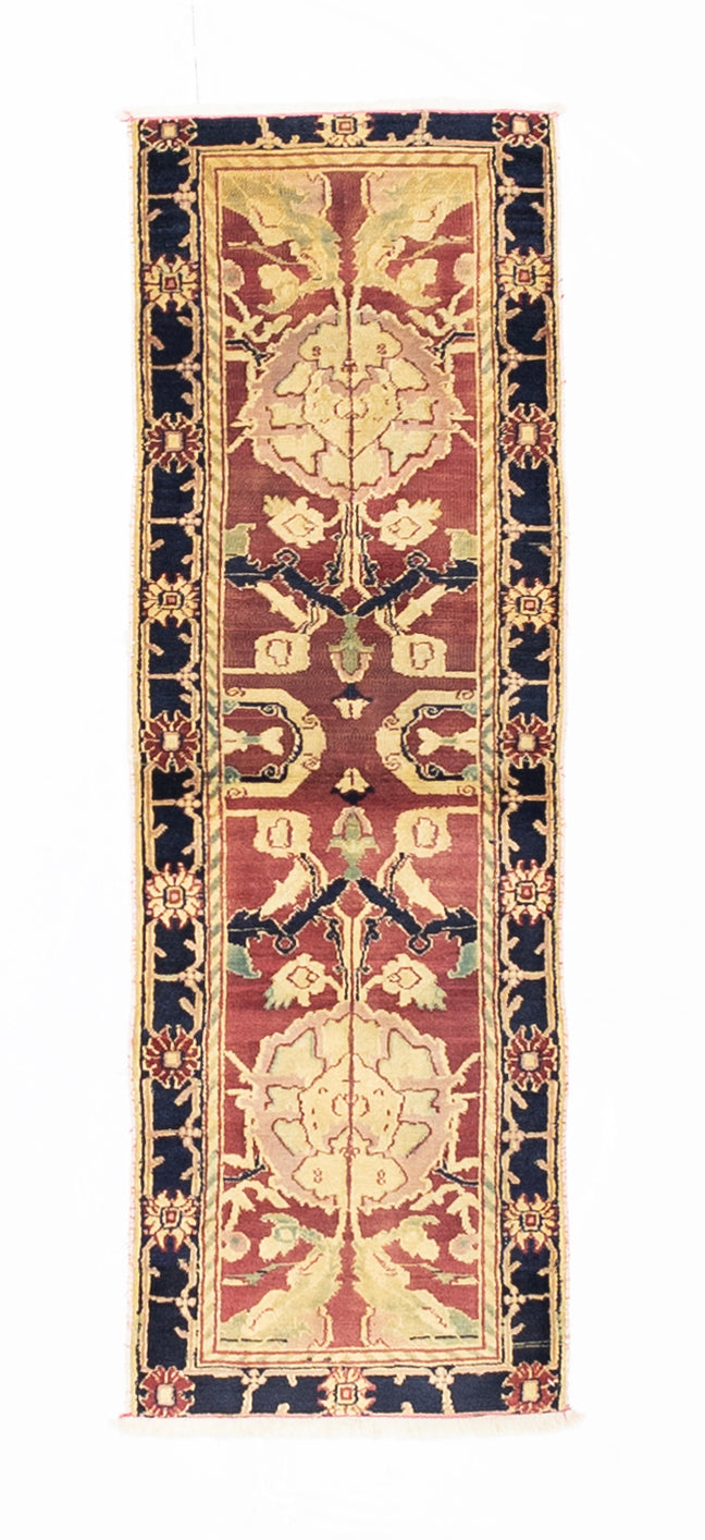 Fine Vintage Indian Agra Short Wool Runner 1' 9'' x 5' 5''