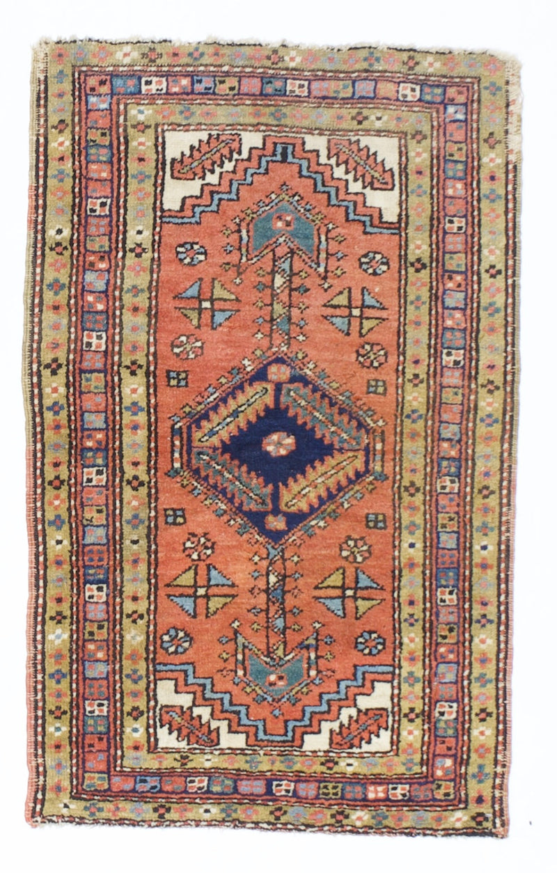 Antique  Heriz Rug 2'6