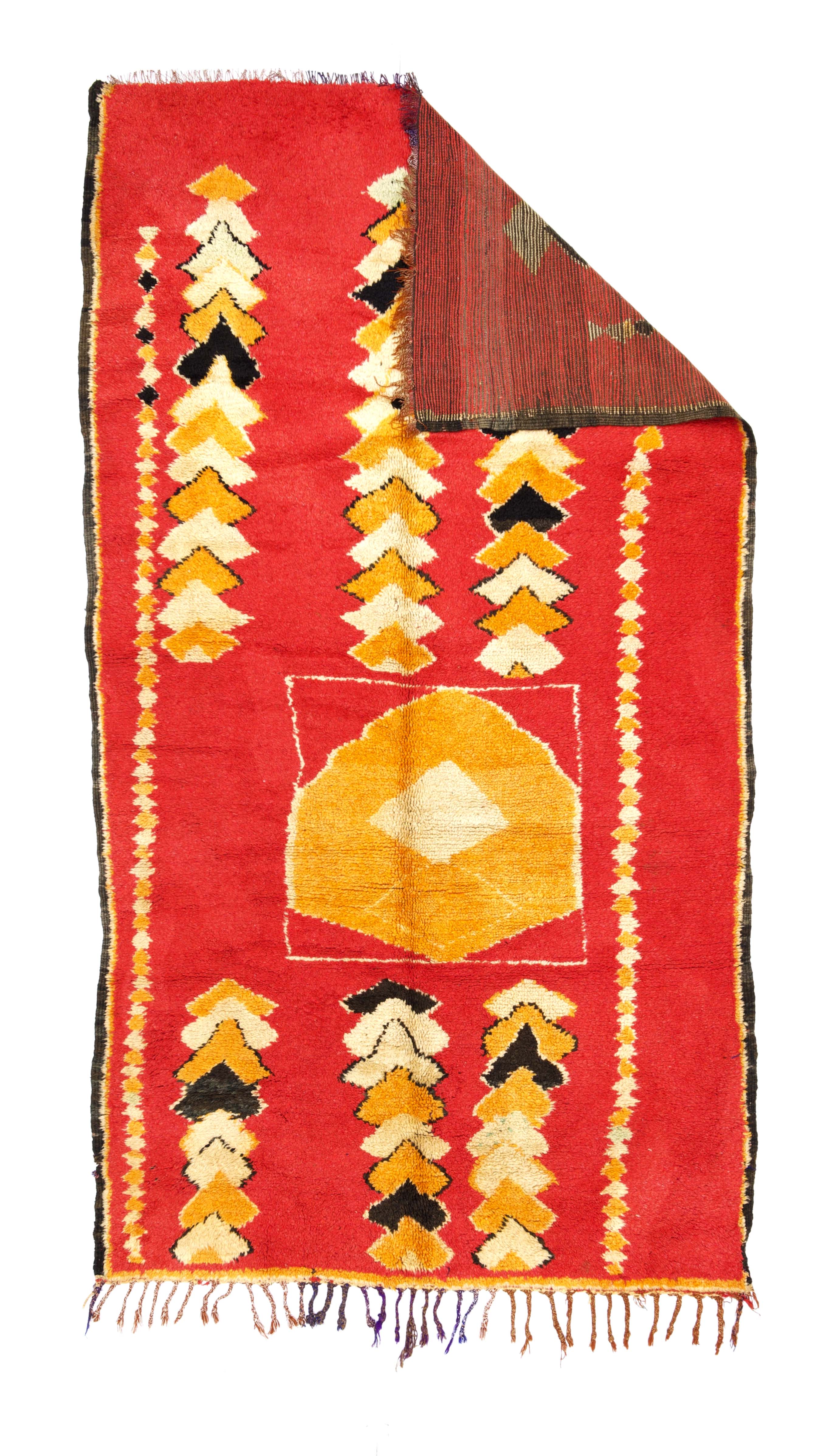 Vintage Moroccan Rug 4'7" x 8' 5''