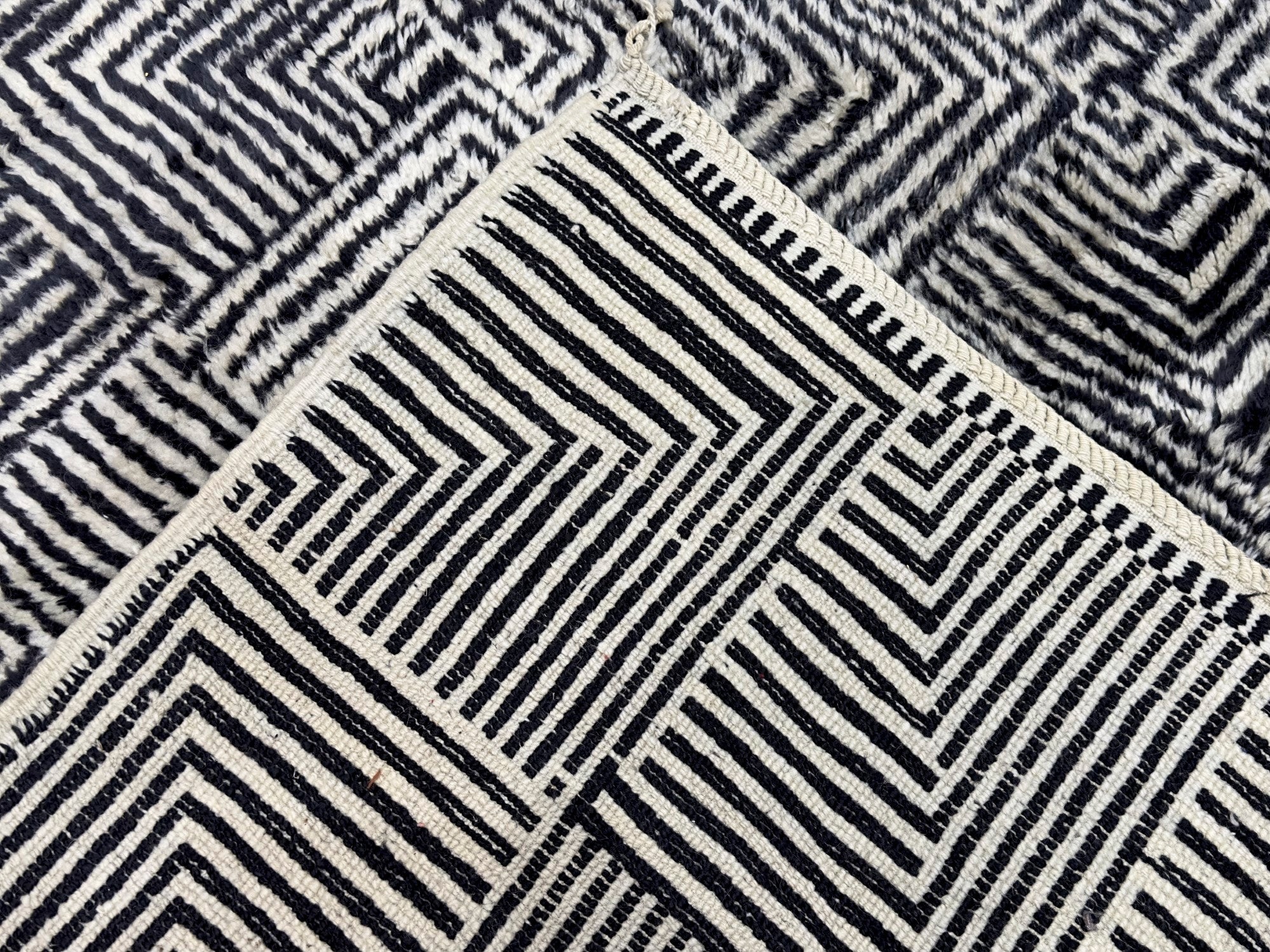 Vintage Moroccan Rug 10' 5'' x 12' 9''