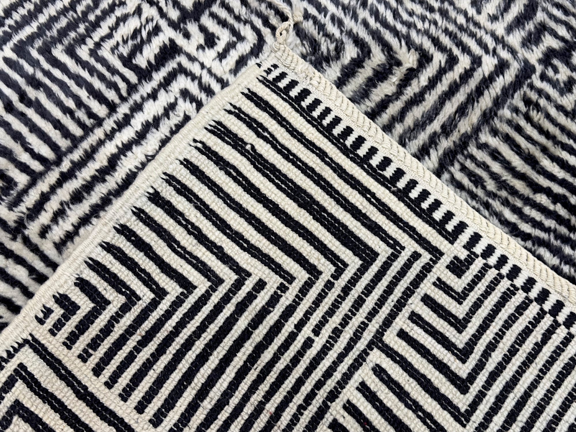 Vintage Moroccan Rug 10' 5'' x 12' 9''