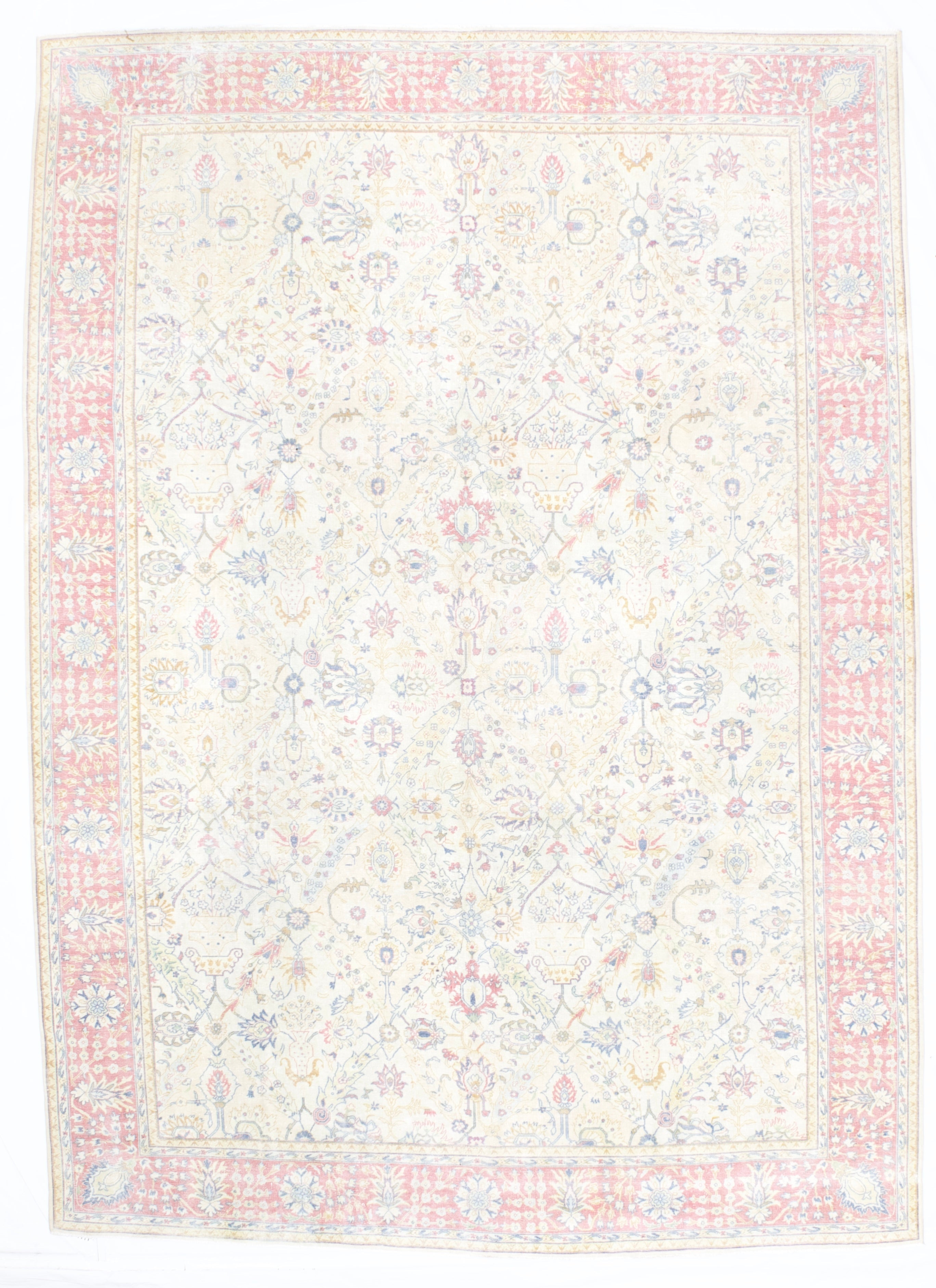 Fine Antique Turkish Sivas Rug 7'10" x 10' 11"