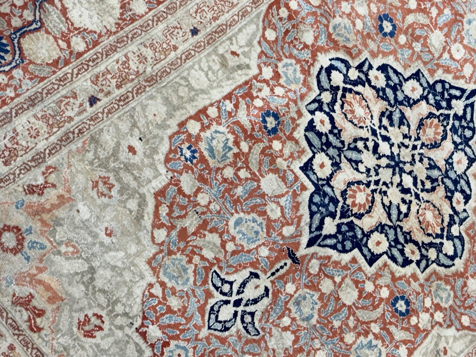 Antique Mohtasham Kashan Rug 4'3" x 5' 7''