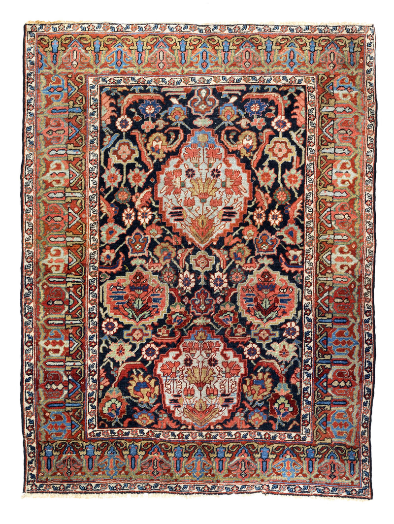 Antique  Heriz Serapi Rug 4'10