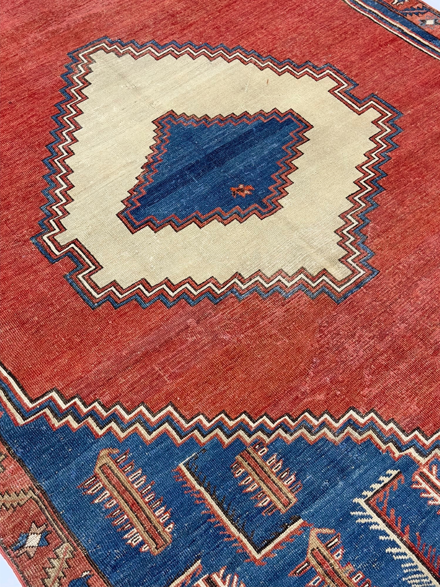 Antique Bakhshayesh Rug 6'0" x 8' 2''